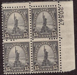 USA 1931 Mint Never Hinged Plateblock SC 696 Statue of Liberty (1875), Liberty Island, New York City Grey 15 Cent 1931