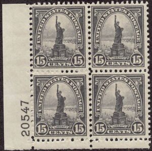 USA 1931 Mint Never Hinged Plateblock SC 696 Statue of Liberty (1875), Liberty Island, New York City Grey 15 Cent 1931