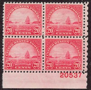 USA 1931 Mint Never Hinged Plateblock SC 698 Golden Gate, San Francisco Bay Carmine rose 20 Cent 1931