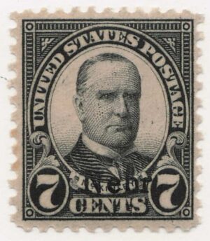 USA 1929 Mint Lightly Hinged Stamp SC676 William McKinley, overprinted Nebr. Black 7 Cent 1929