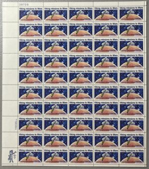 Mint Sheet USA 1978 SC1759SH Viking 1 Lander Scooping Up Soil on Mars Multicolor 15 Cent 1978 Full Sheet