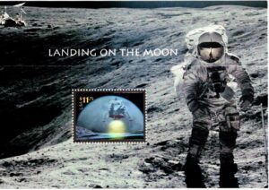 Mint Souvenir Sheet USA 2000 SC3413 Landing on the Moon 11.75 $ Two Folds**STOCK IMAGE**